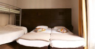 Ambassadeurs Hotel