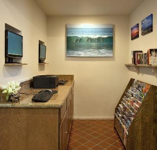 Best Western Plus Pepper Tree Inn