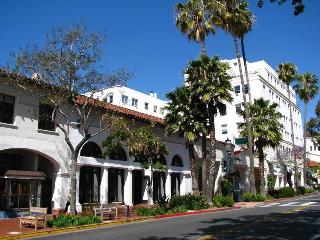Best Western Plus South Coast Inn