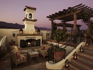 Canary Hotel