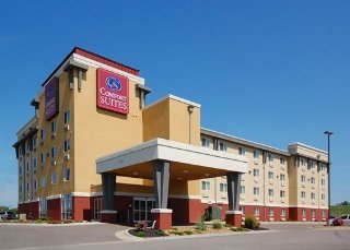 Comfort Suites