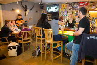 Bar