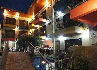 Arenal Bromelias