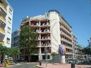 Artiem Capri