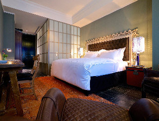 Alma Hotel and Lounge