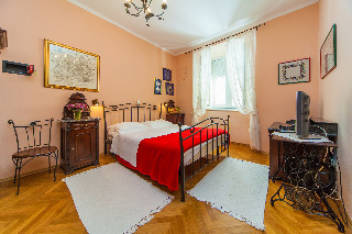 Amoret  (Private accommodation)