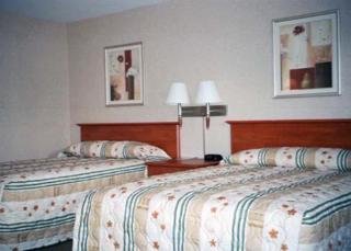 Econo Lodge  Inn & Suites
