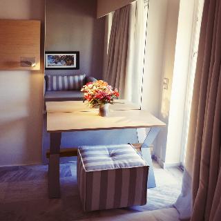 Acharavi Beach Hotel