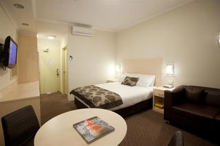 Best Western Garden City