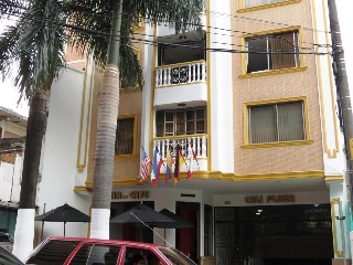 Cali Plaza