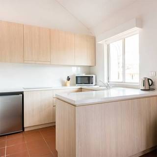 Emu Walk Apartments by Voyages