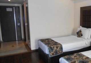 GenX Rajmahal Agra