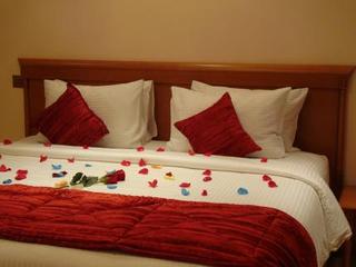 Al Madina Suites