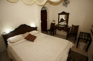 Al-Minar Hotel
