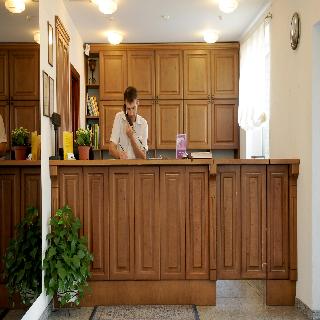 Amicus Hotel