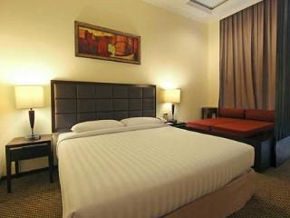 Harmoni One Convention & Service Apartment