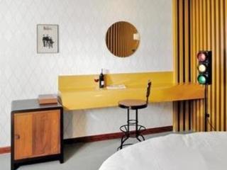 9w Boutique Studio