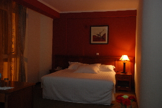 ADO-TINA HOTEL