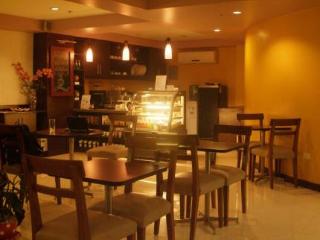 Alejandra Hotel and Suites