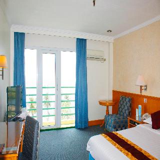 Aloha Hotel