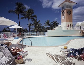 Aqua Park Shore Waikiki