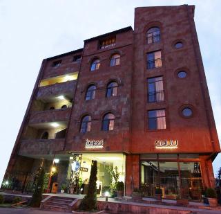 Bass Boutique Hotel