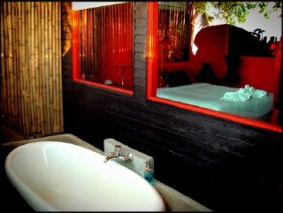 Bay Lounge & Resort