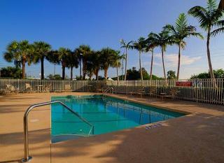 Best Western Plus Sebastian Hotel & Suites
