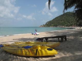 Bottle Beach 1 Resort