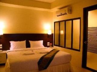 @White Patong