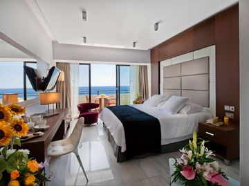Amathus Beach