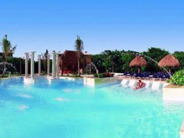 Grand Palladium Riviera