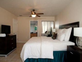 Holiday Inn Resort Grand Cayma