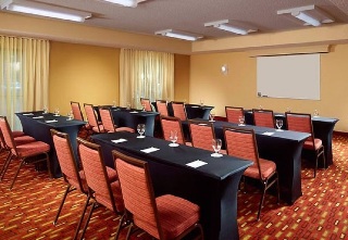 Courtyard by Marriott West Palm Beach