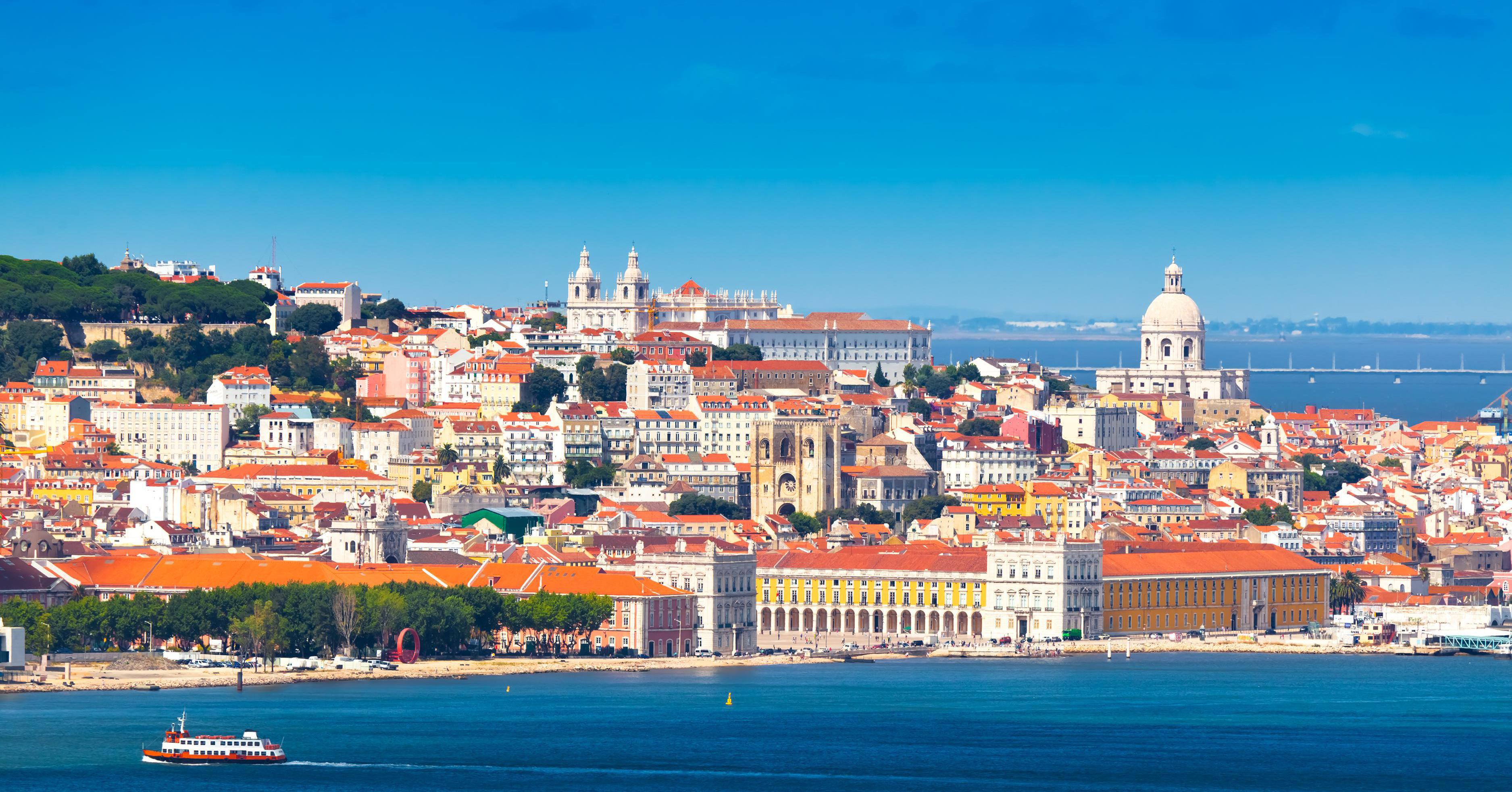 €835 - Португалия в октябре с перелетом и экскурсиями